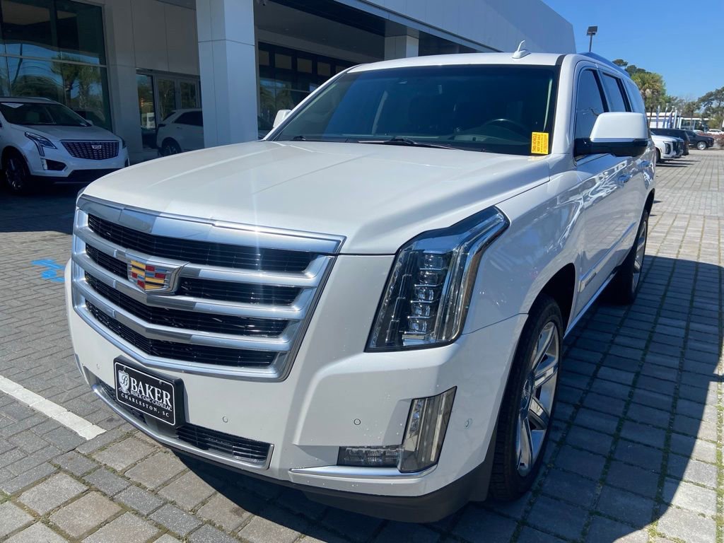 Used 2019 Cadillac Escalade Premium Luxury AWD/4WD image 2