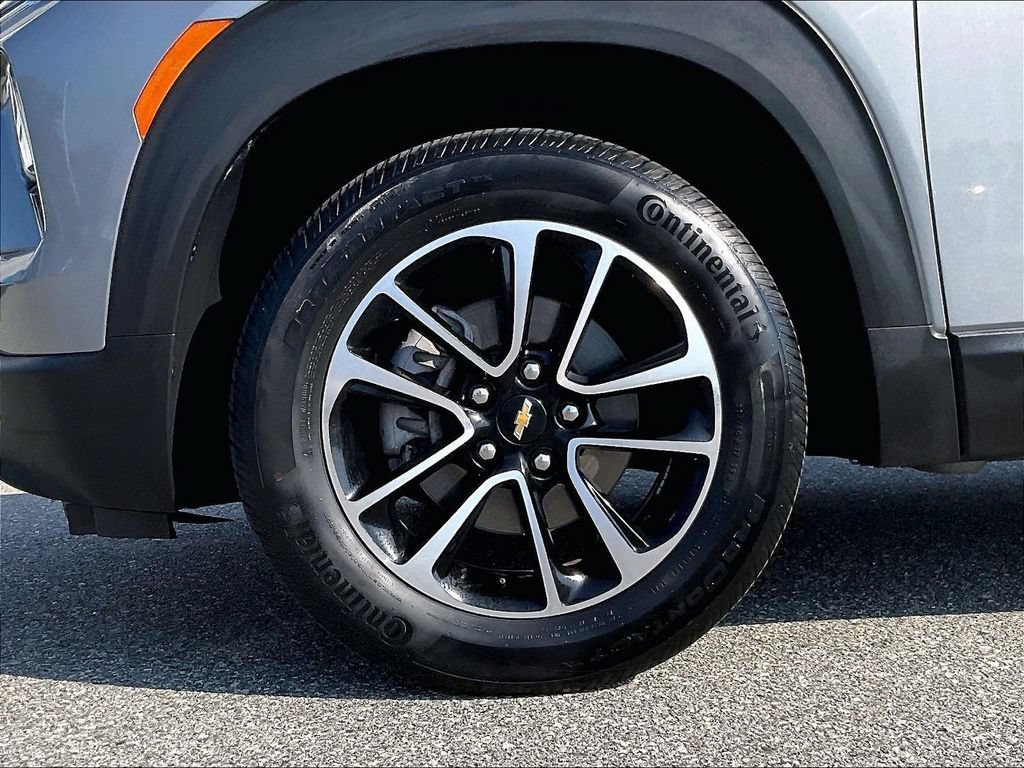 Used 2024 Chevrolet TrailBlazer LT w/ Driver Confidence Package AWD/4WD image 7