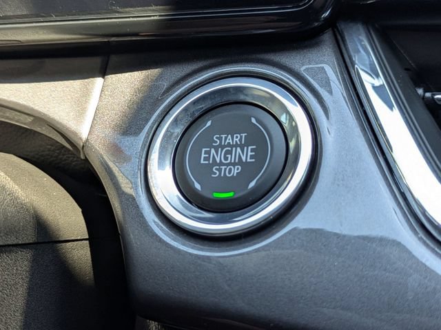 New 2026 Chevrolet Trax ACTIV w/ Sunroof Package FWD image 21