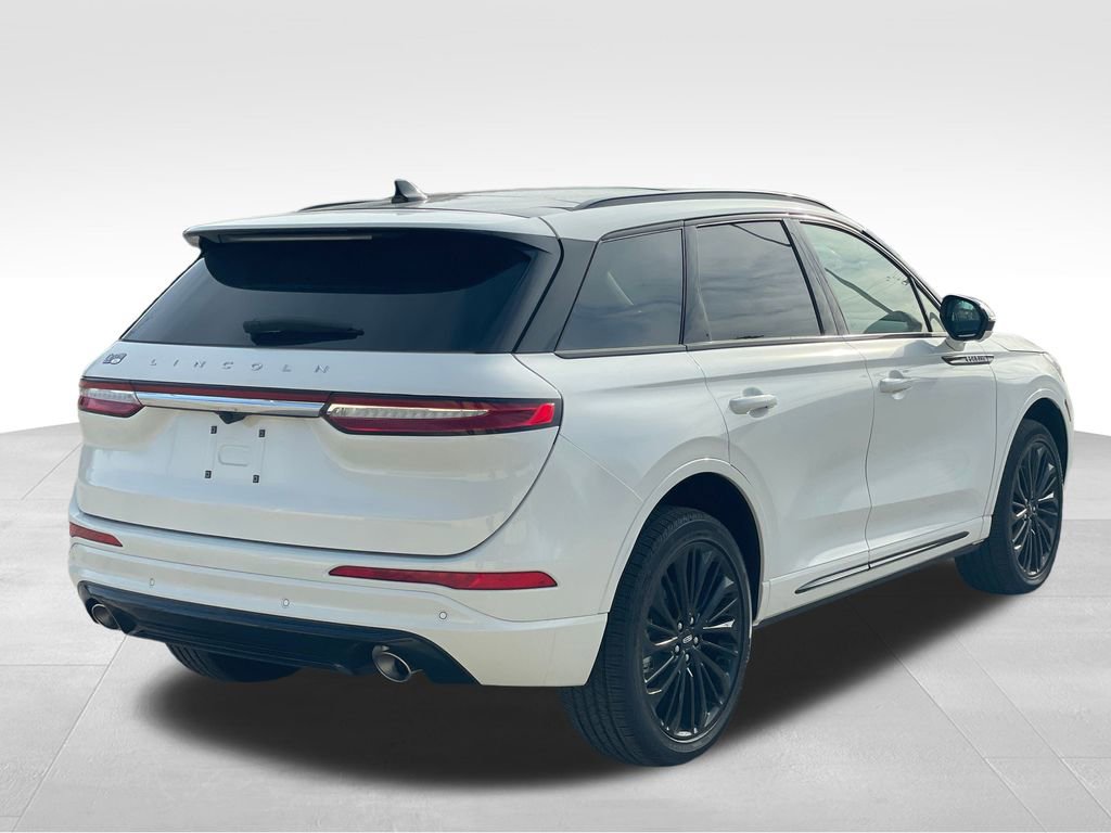 New 2025 Lincoln Corsair Reserve w/ Jet Appearance Package image 5