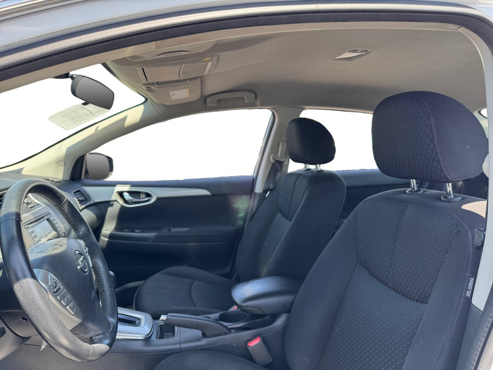 Used 2014 Nissan Sentra SR w/ SR Driver Package FWD image 9