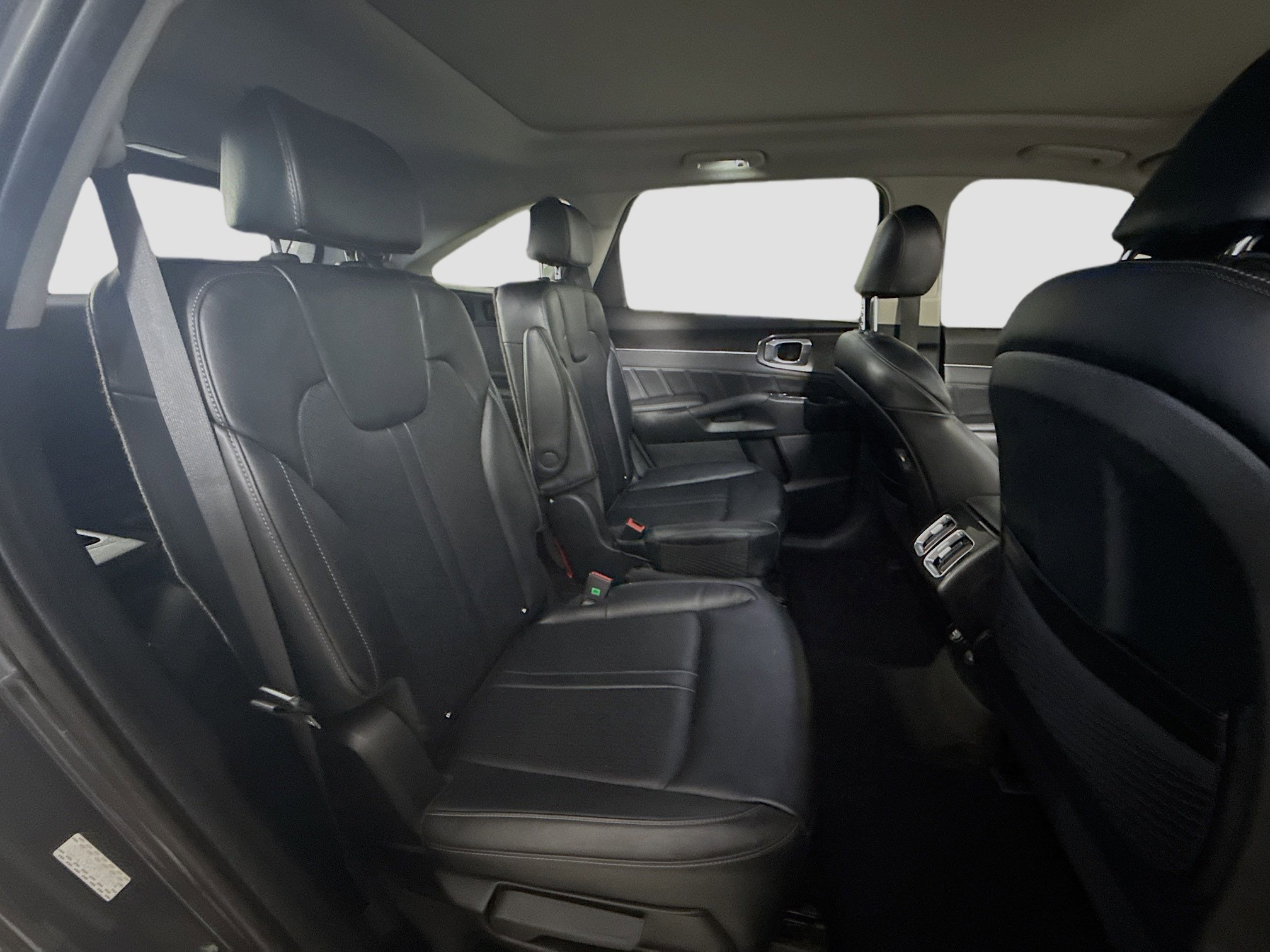 Used 2022 Kia Sorento SX w/ Panoramic Sunroof Package image 27
