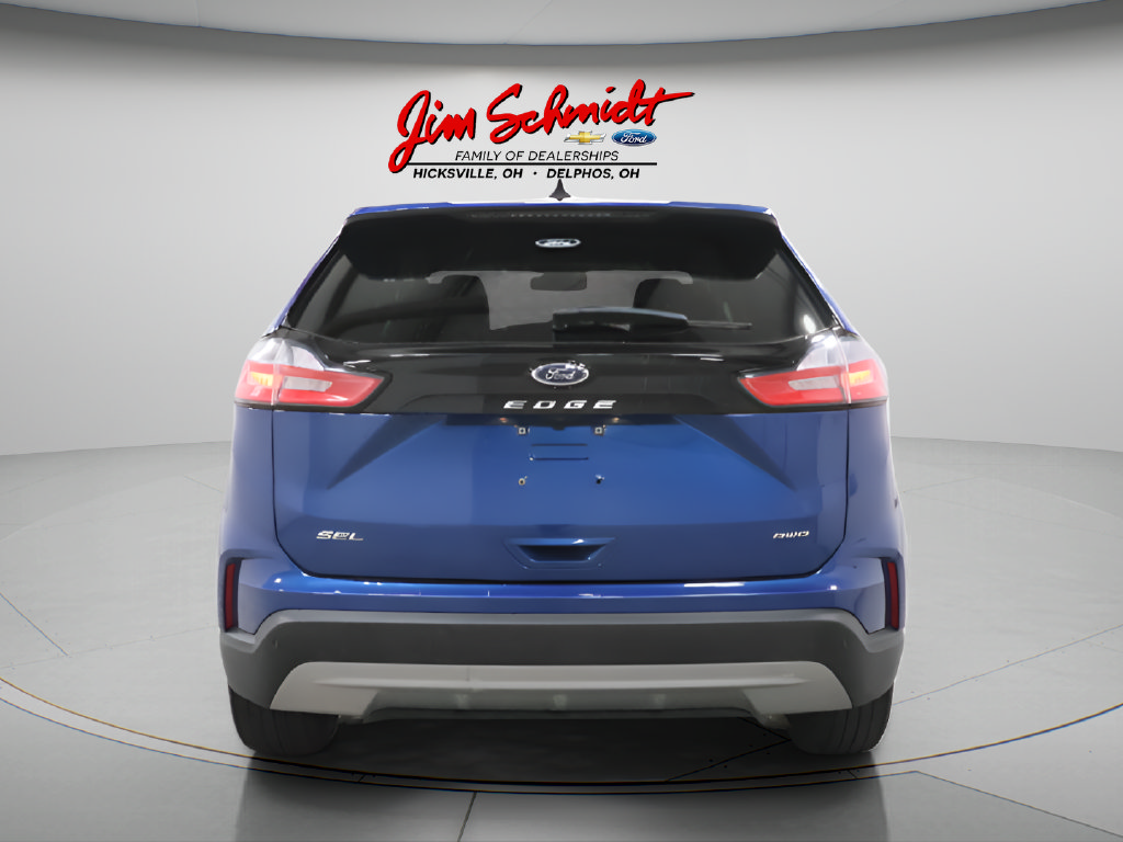 Used 2024 Ford Edge SEL w/ Convenience Package AWD/4WD image 4