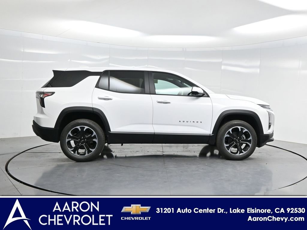 New 2026 Chevrolet Equinox LT w/ Safety and Technology Package AWD/4WD image 39