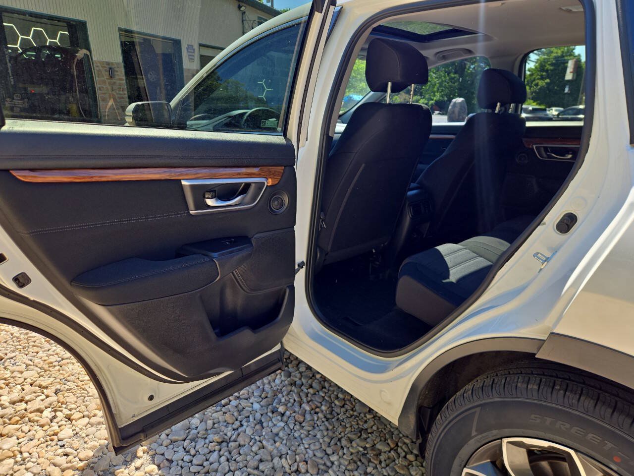 Used 2021 Honda CR-V EX image 19