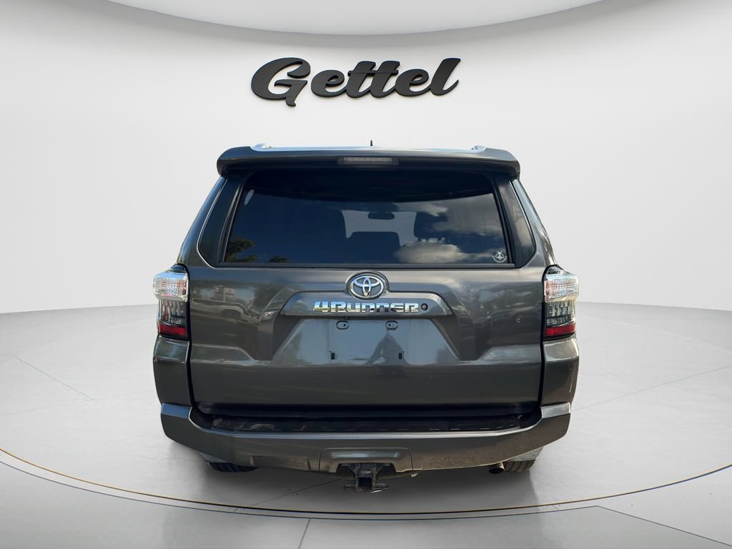 Used 2016 Toyota 4Runner SR5 RWD image 6