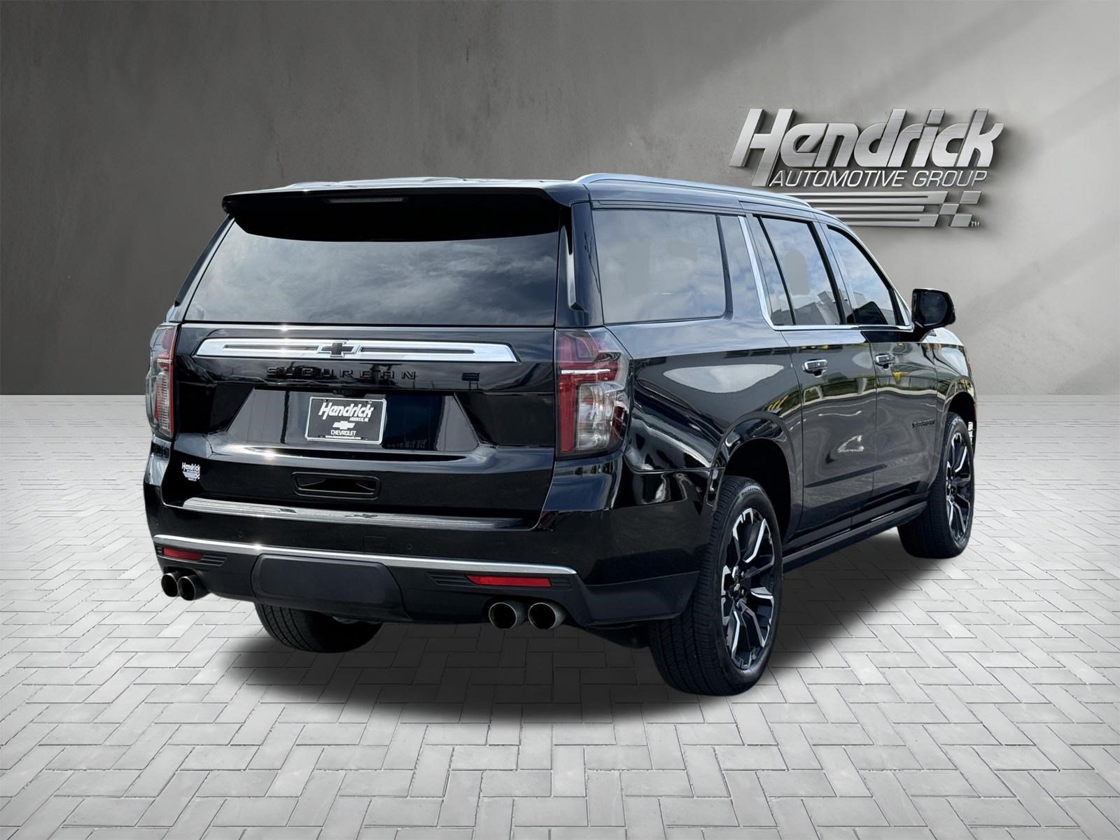 Used 2023 Chevrolet Suburban High Country w/ Premium Package AWD/4WD image 10