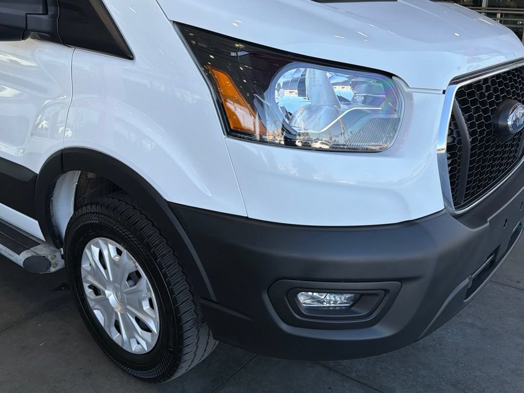 Used 2025 Ford Transit 250 Low Roof w/ Exterior Upgrade Package RWD image 8