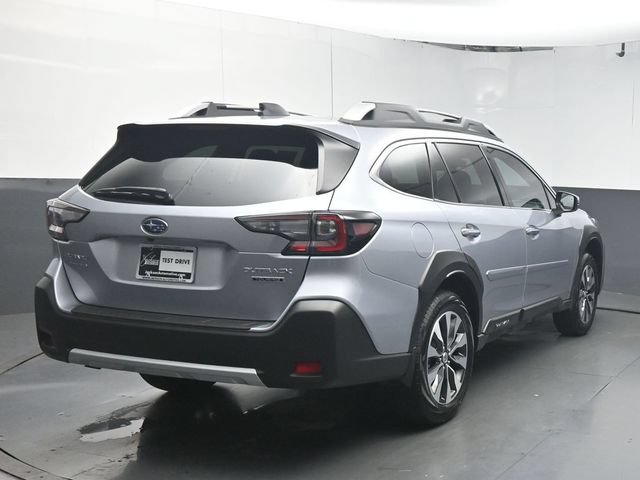 Certified 2025 Subaru Outback Touring w/ Popular Package #2 AWD/4WD image 7