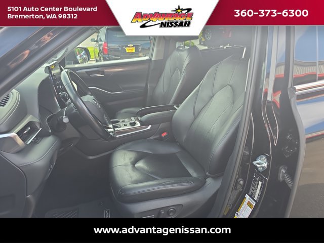 Used 2020 Toyota Highlander Limited AWD/4WD image 11