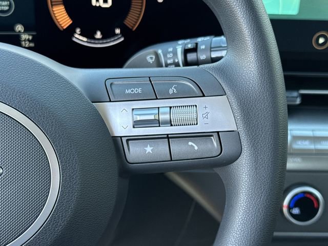 New 2026 Hyundai Kona SE image 25