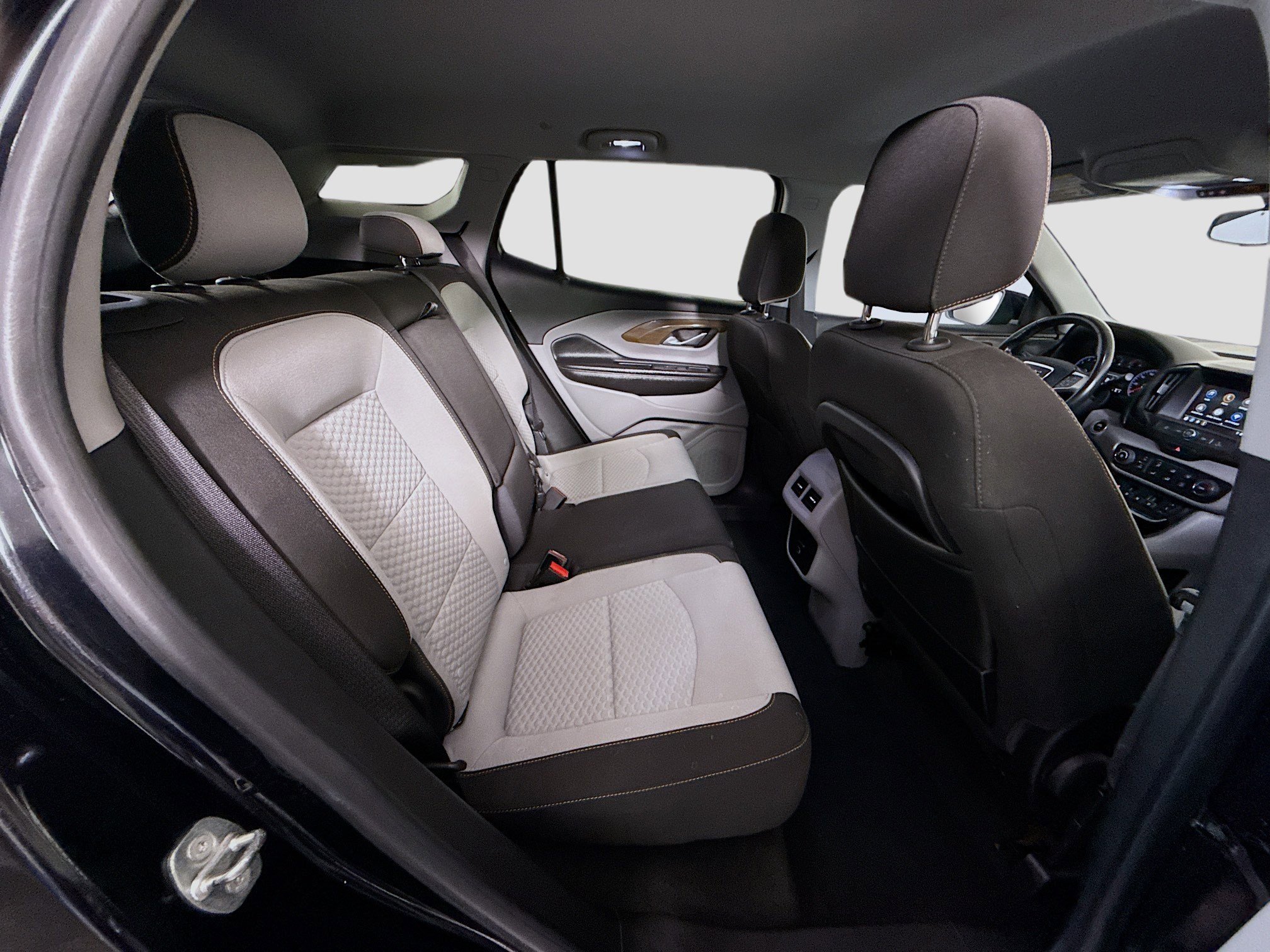 Used 2018 GMC Terrain SLE image 27