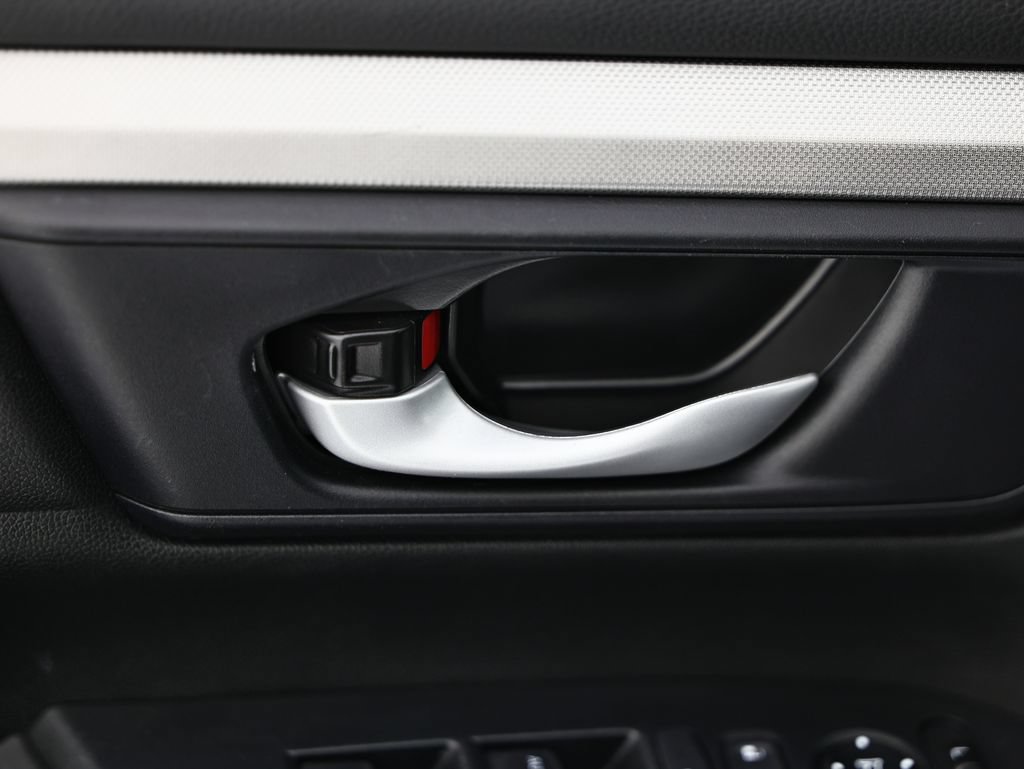 Used 2021 Honda CR-V LX image 19