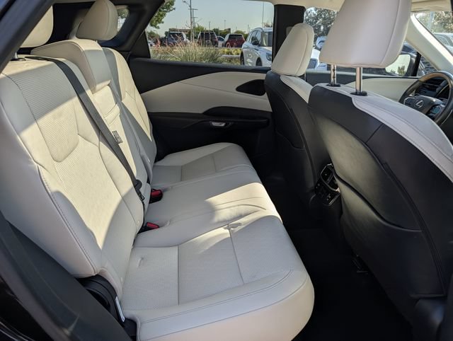 Used 2023 Lexus RX 350 Premium Plus w/ Cold Area Package FWD image 30