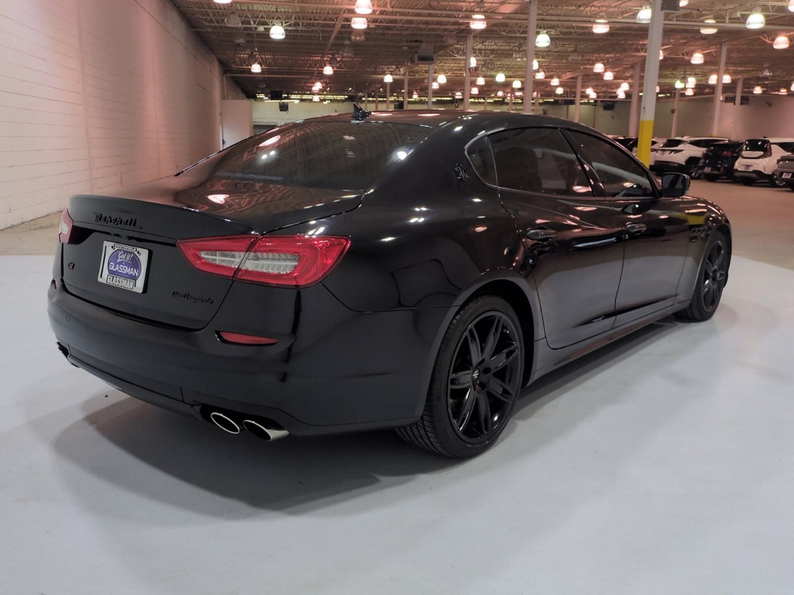 Used 2015 Maserati Quattroporte S Q4 AWD/4WD image 3