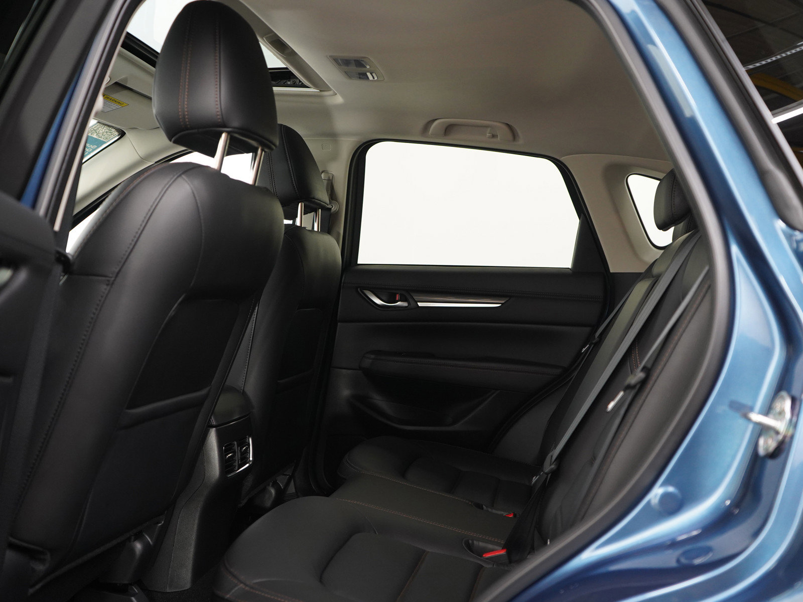 Used 2023 MAZDA CX-5 AWD 2.5 S w/ Premium Plus Pkg image 18
