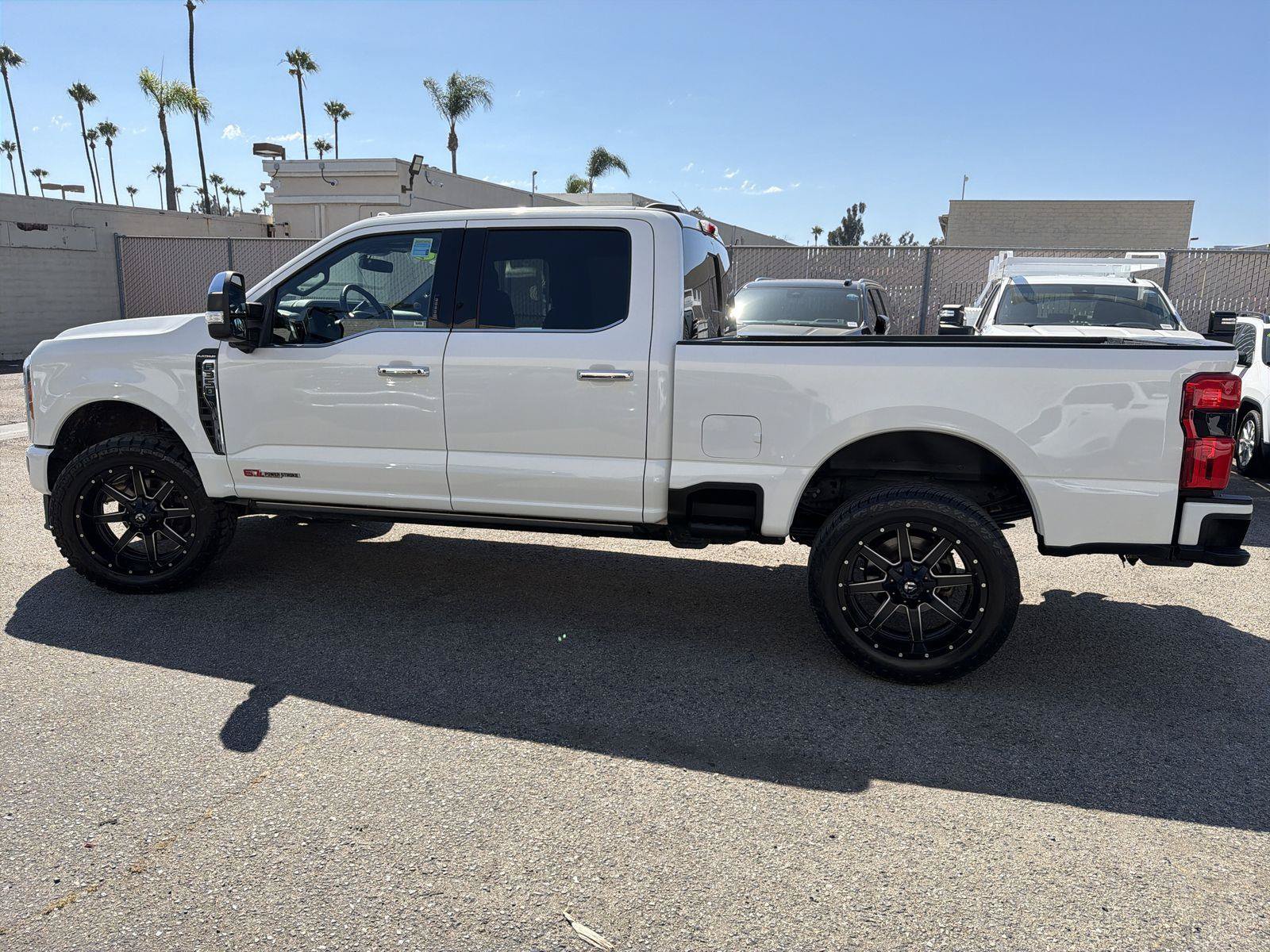 Used 2023 Ford F350 Platinum AWD/4WD image 8