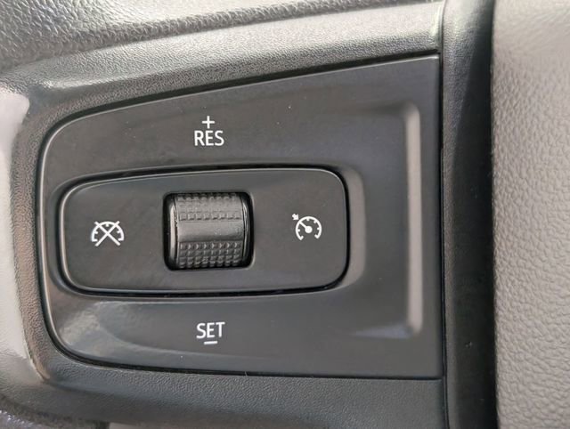 Used 2022 Chevrolet Silverado 1500 Custom image 15