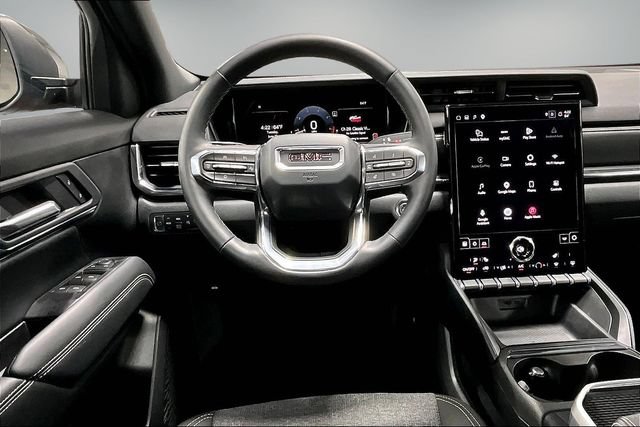 Used 2026 GMC Terrain Elevation w/ LPO, Floor Liner Package AWD/4WD image 9