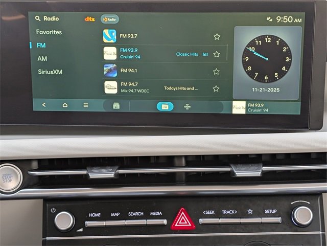 Used 2025 Hyundai Tucson SE image 16