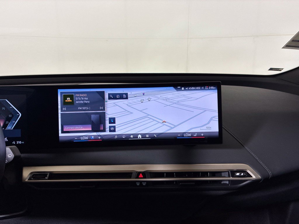 Certified 2024 BMW iX xDrive50 w/ Sport Package AWD/4WD image 10