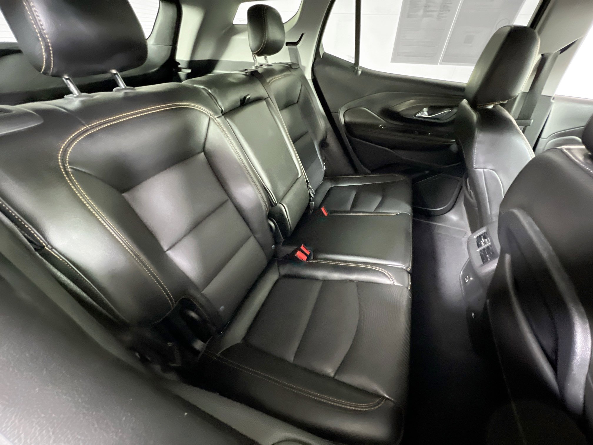 Used 2020 GMC Terrain SLT w/ Preferred Package image 25