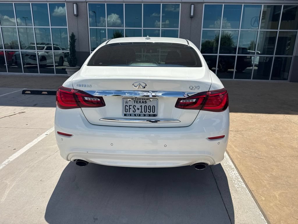 Used 2015 INFINITI Q70 3.7 RWD image 8
