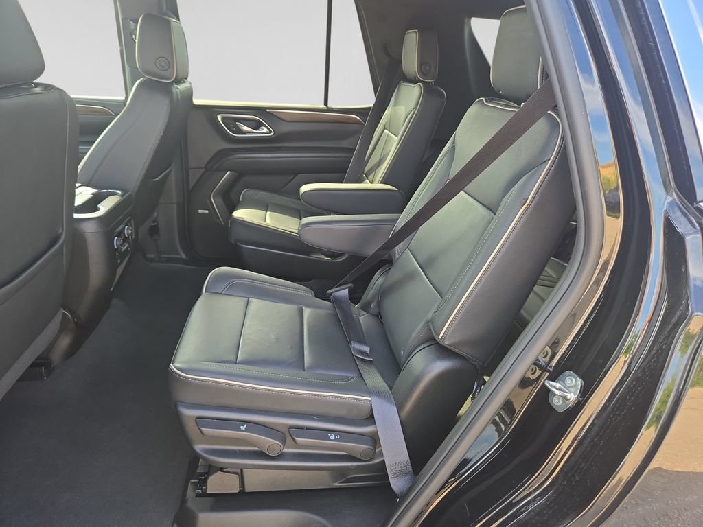 Used 2024 Chevrolet Tahoe Premier AWD/4WD image 34