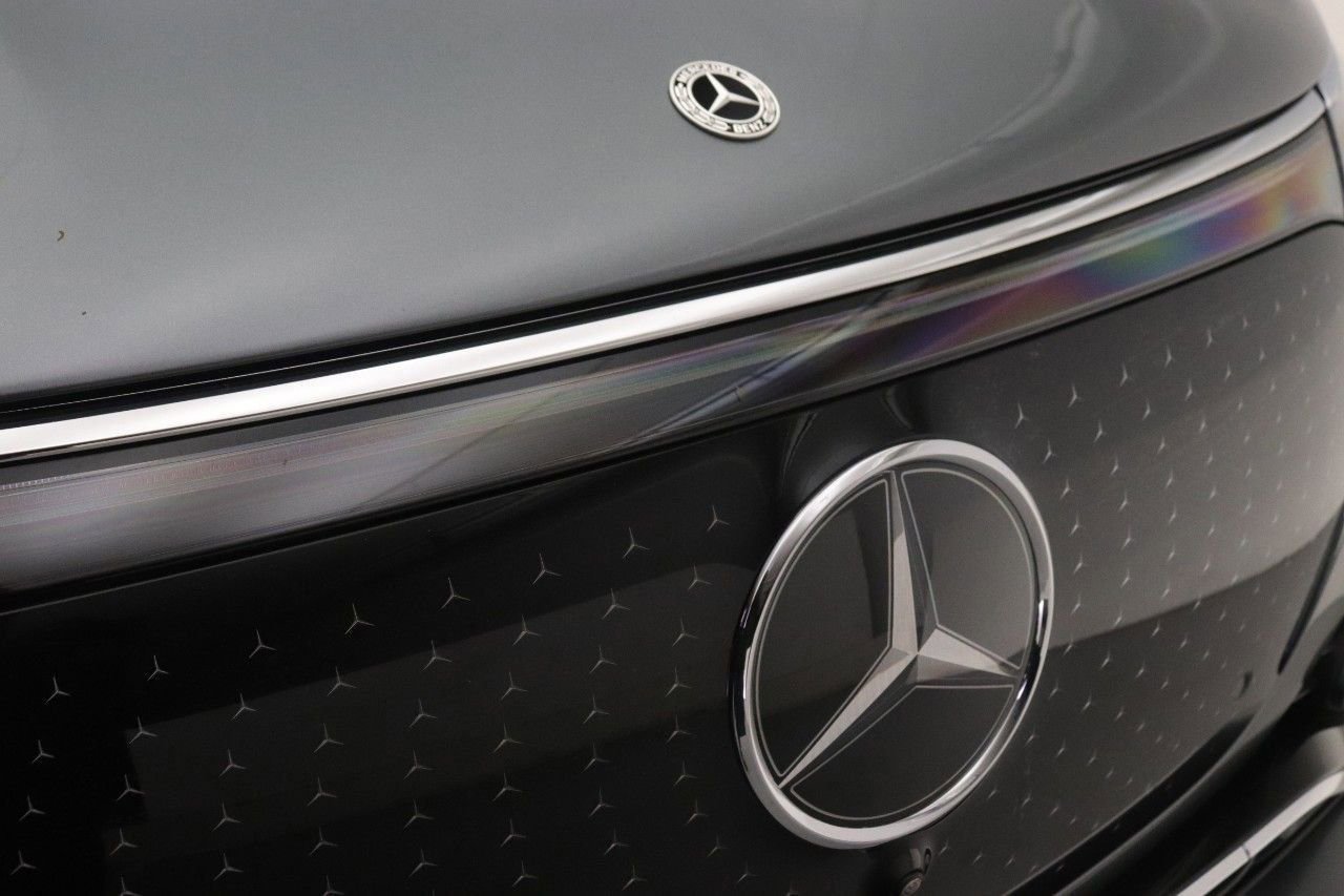 Certified 2023 Mercedes-Benz EQS 580 4MATIC SUV image 29