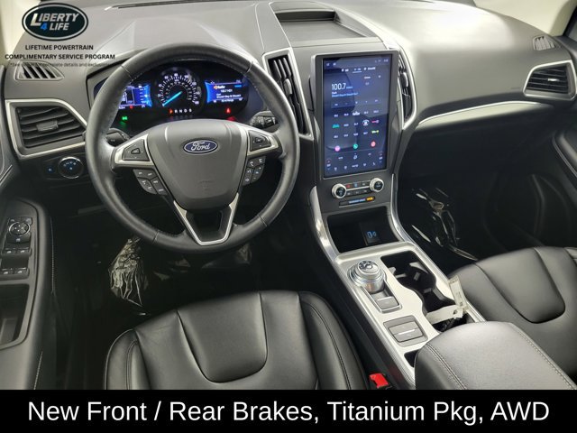 Used 2022 Ford Edge Titanium AWD/4WD image 32