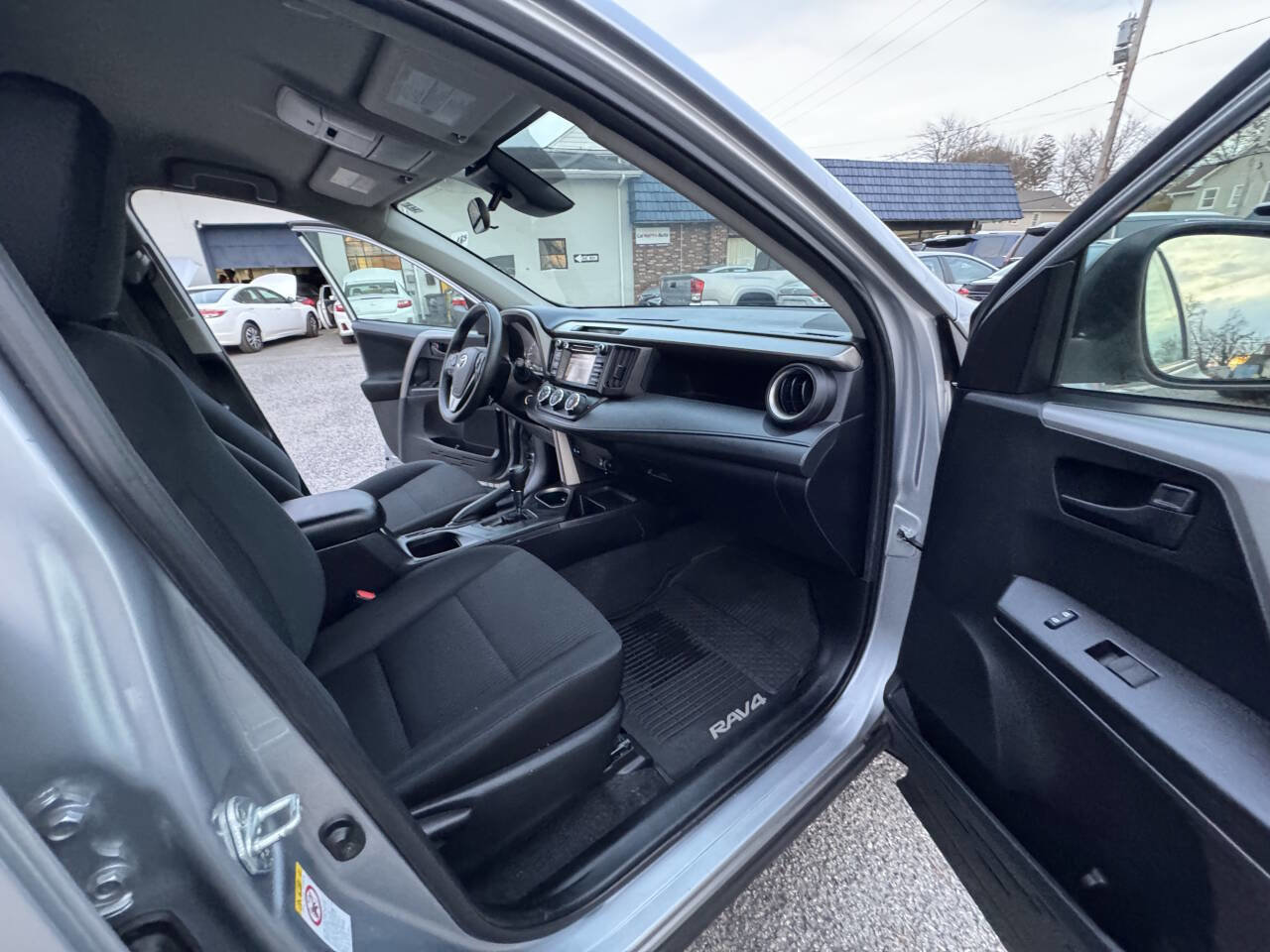 Used 2018 Toyota RAV4 LE w/ All Weather Liner Package image 56