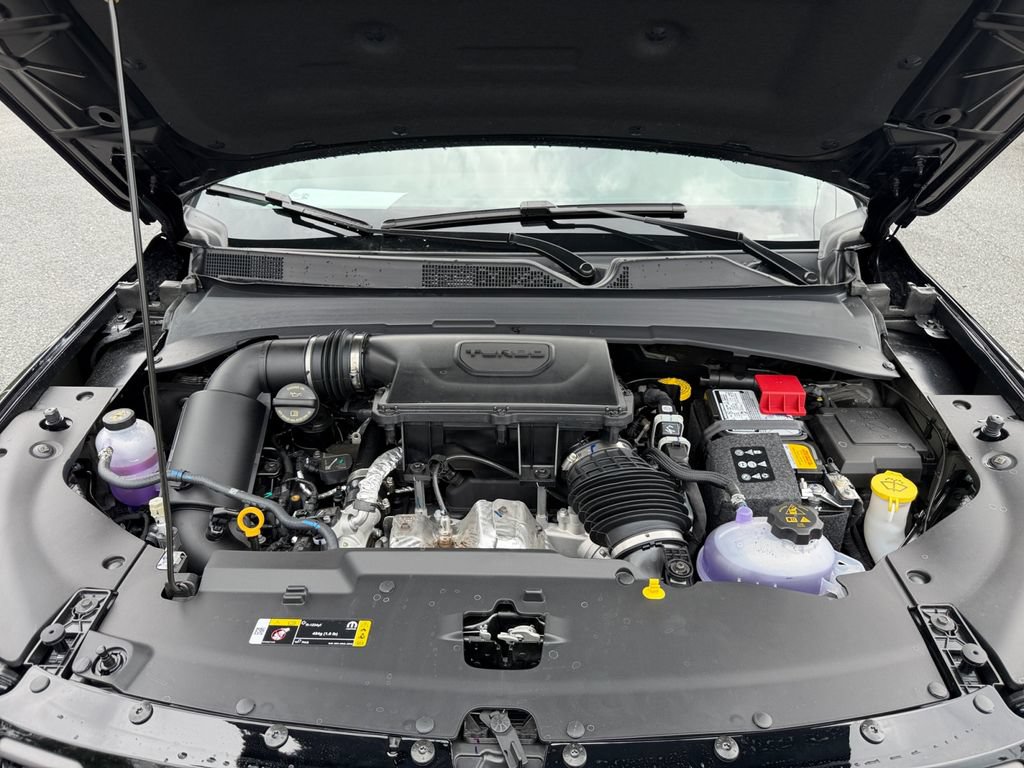 New 2026 Jeep Compass Latitude AWD/4WD image 18