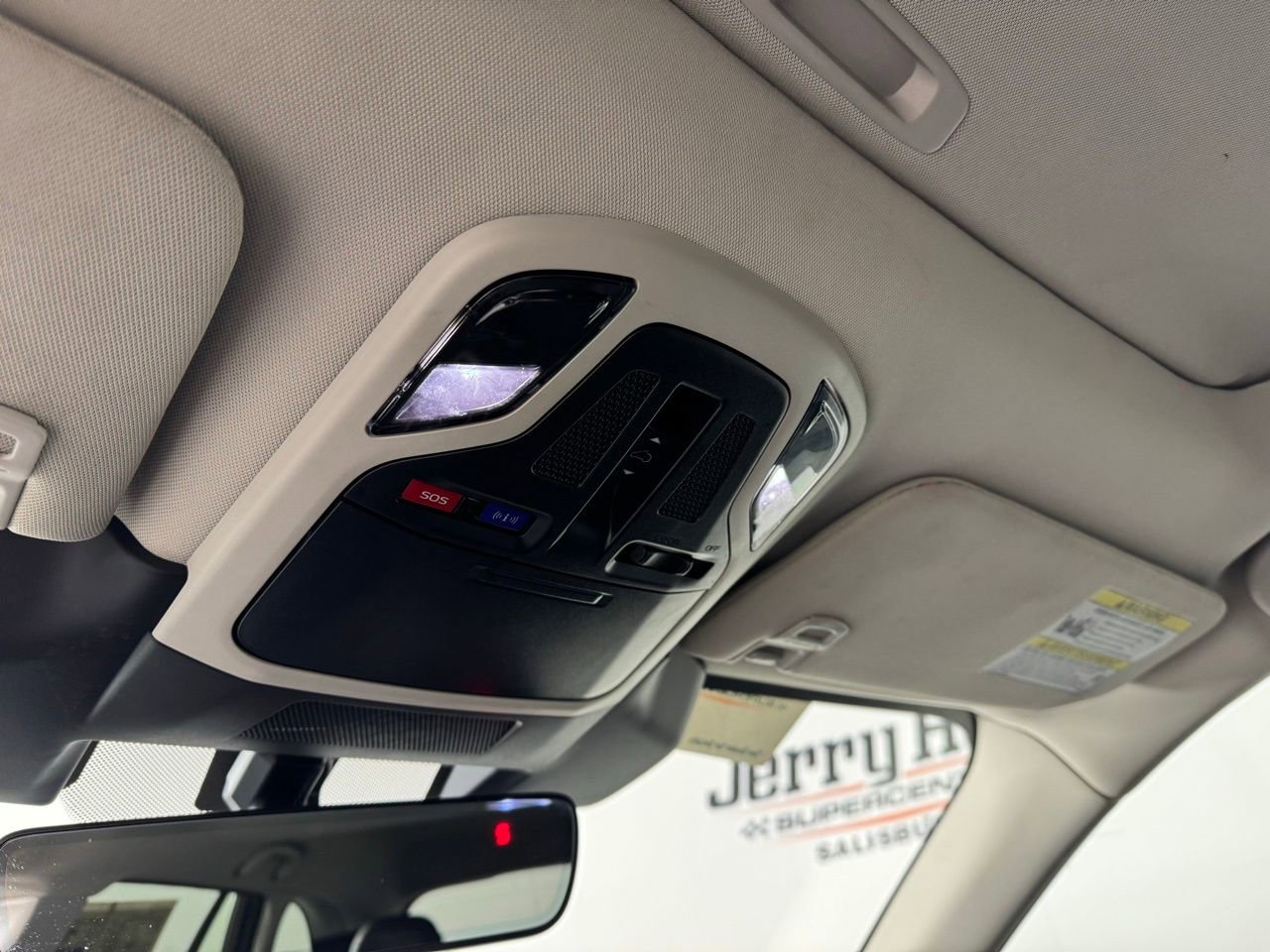 Used 2025 Subaru Outback Onyx Edition image 24