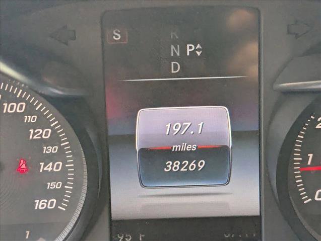 Used 2017 Mercedes-Benz C 300 4MATIC Sedan image 3