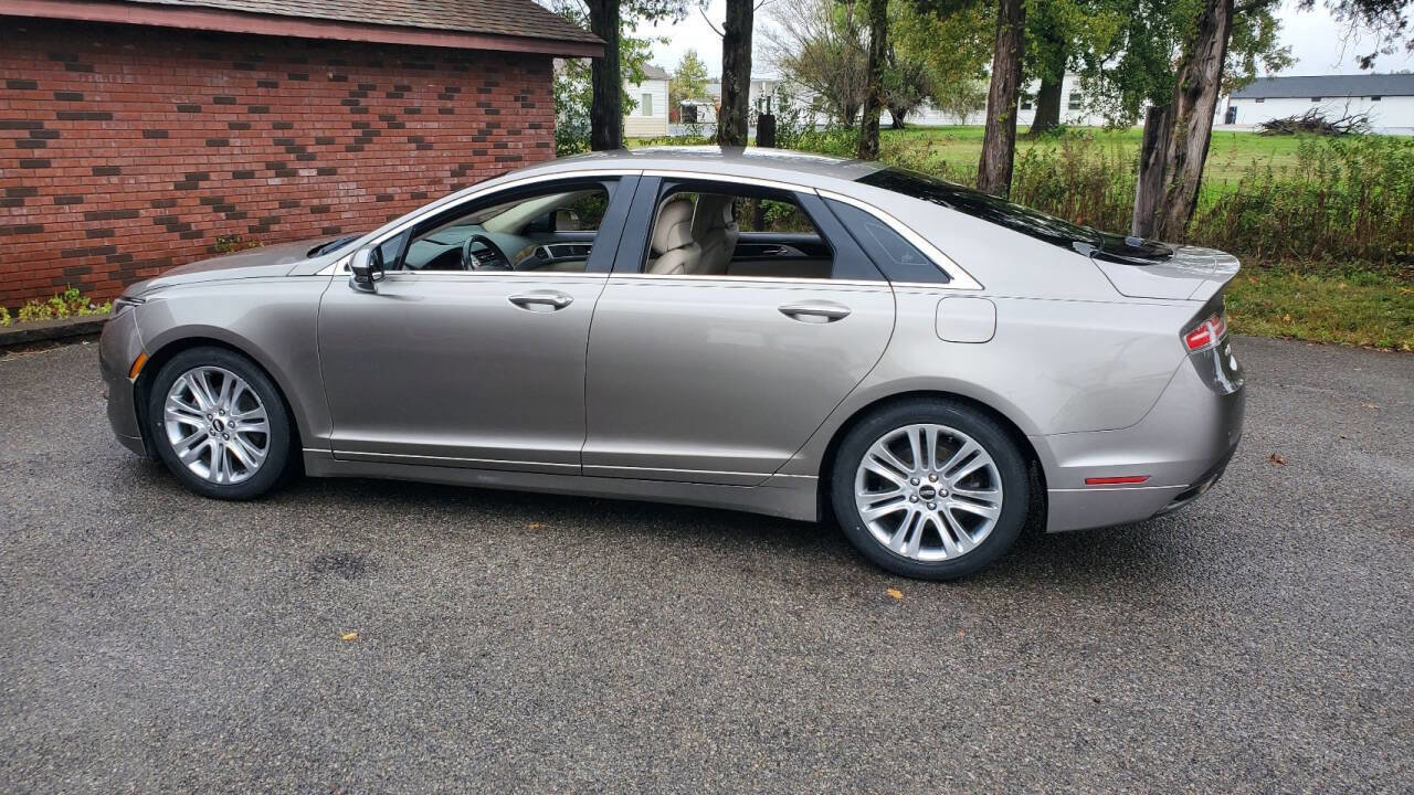 Used 2016 Lincoln MKZ Hybrid w/ Equipment Group 500A Select image 8