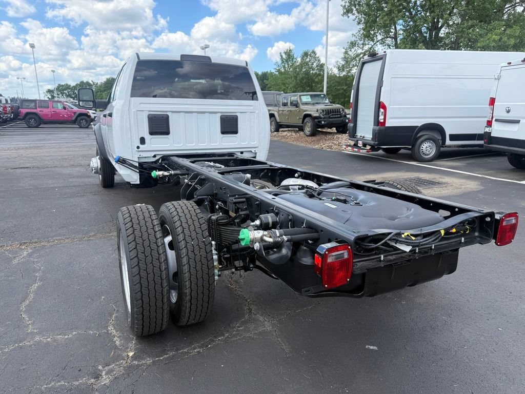 New 2026 RAM 5500 Tradesman w/ Chrome Appearance Group AWD/4WD image 6