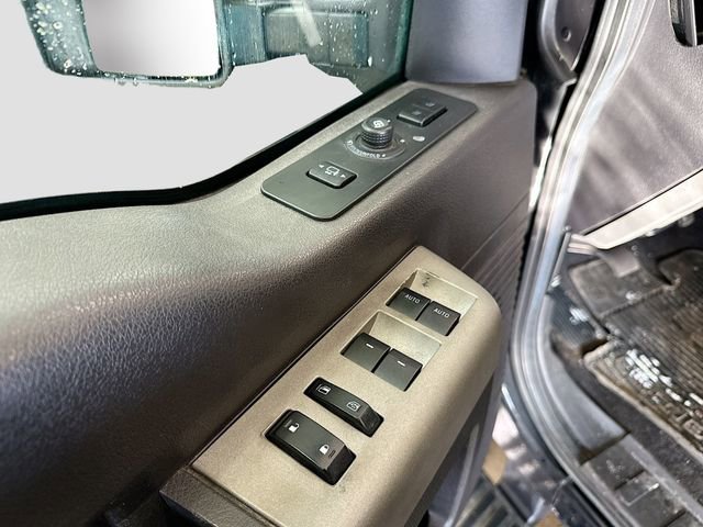 Used 2016 Ford F350 Lariat w/ Lariat Ultimate Package image 19