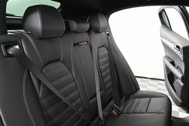 New 2025 Alfa Romeo Stelvio Sprint image 22