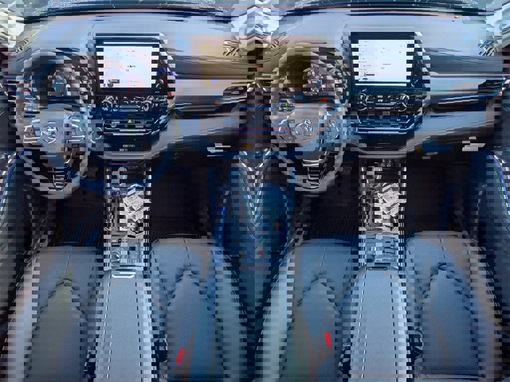 New 2026 Toyota Highlander Limited image 17