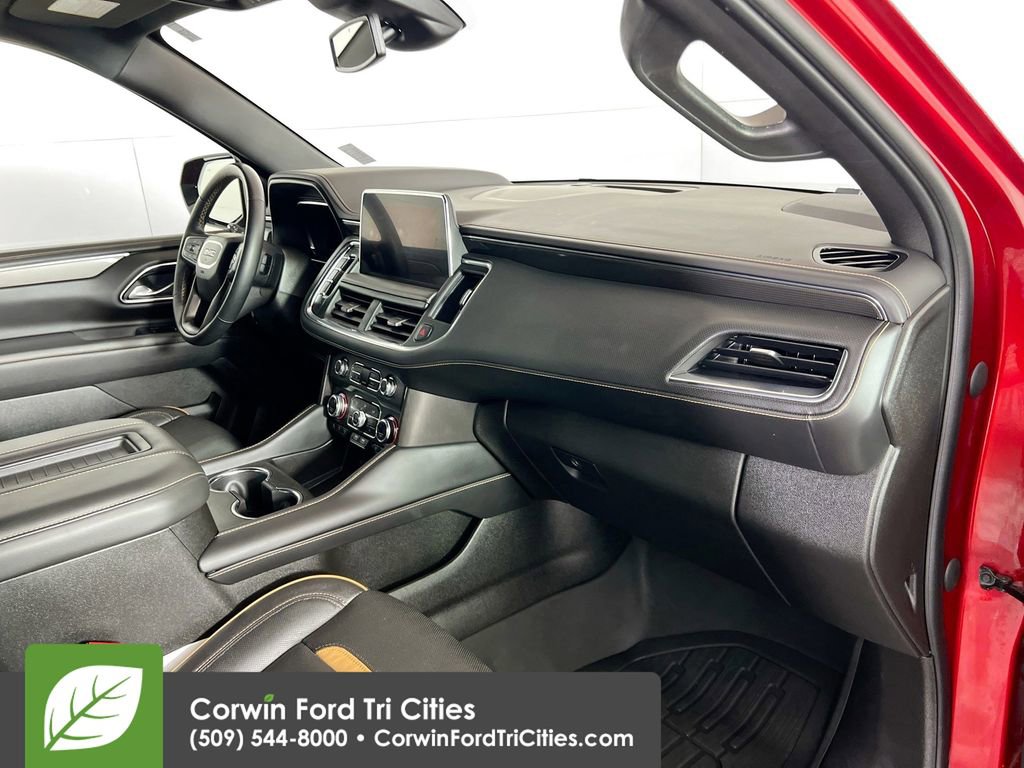 Used 2023 GMC Yukon AT4 w/ Technology Package image 32