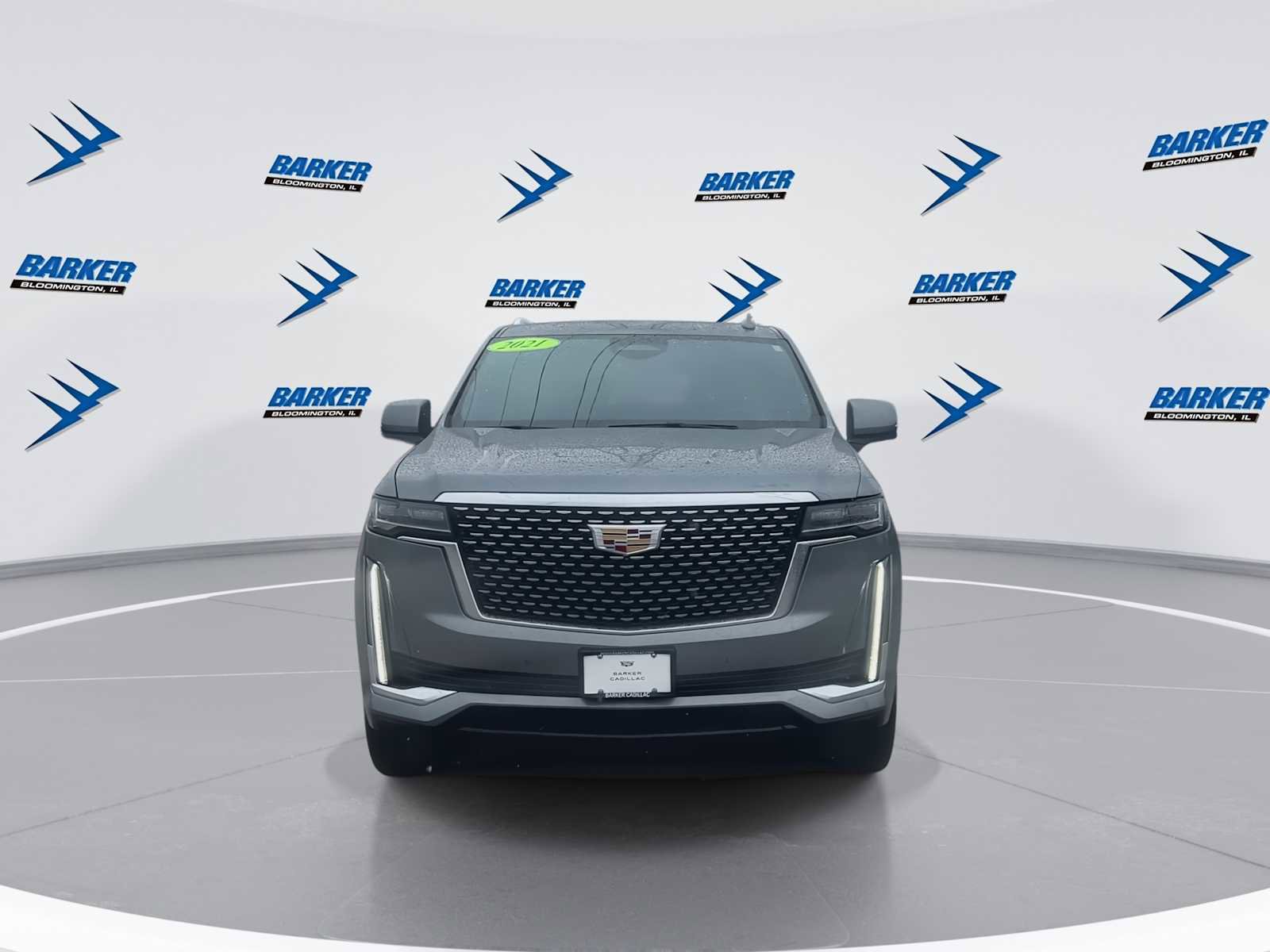 Used 2021 Cadillac Escalade Luxury image 3