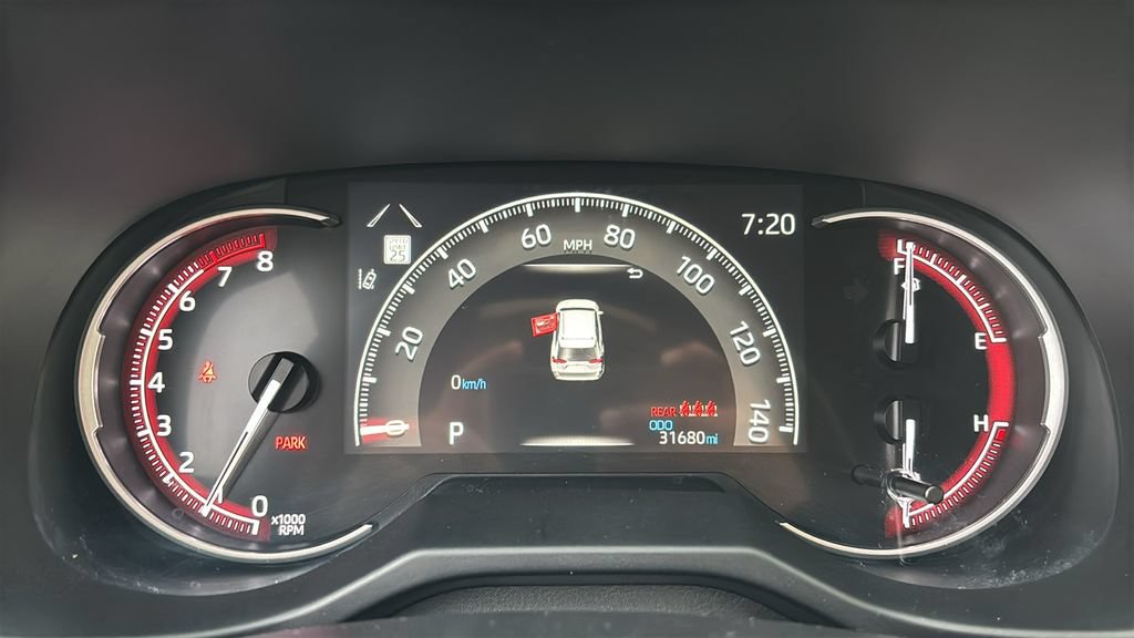 Used 2025 Toyota RAV4 LE AWD/4WD image 14