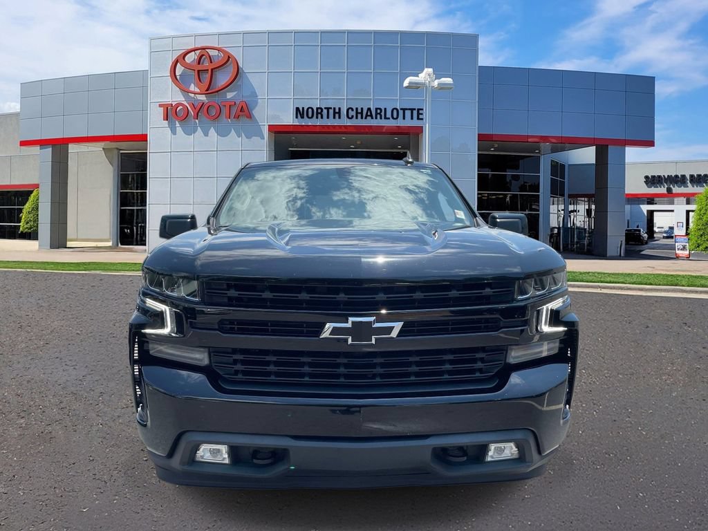 Used 2021 Chevrolet Silverado 1500 RST AWD/4WD image 3
