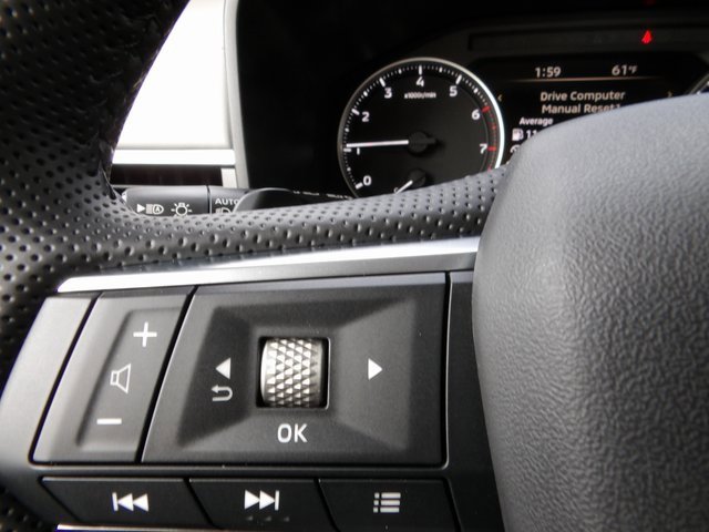 New 2025 Mitsubishi Outlander SE image 33