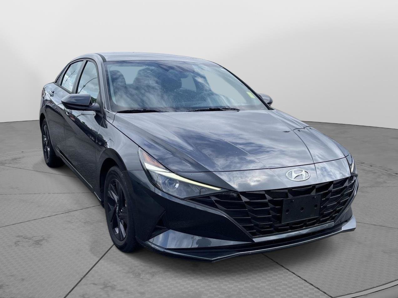 Used 2021 Hyundai Elantra SEL FWD image 1