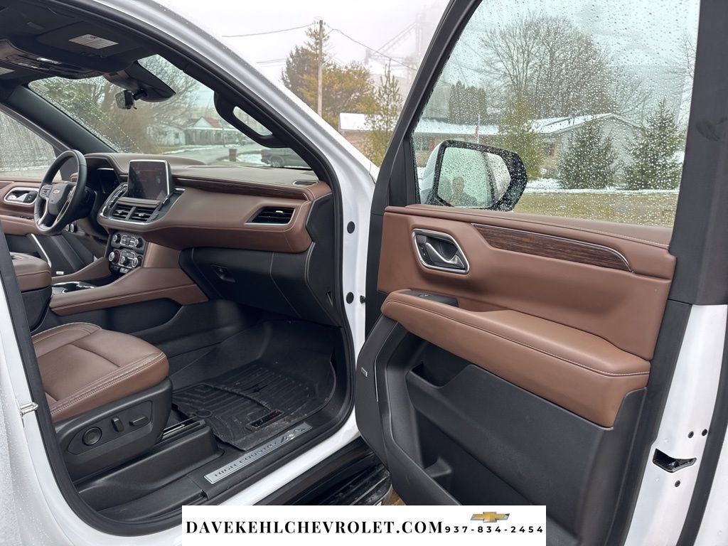 Used 2024 Chevrolet Tahoe High Country image 30