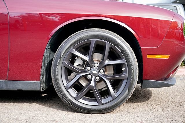 Used 2022 Dodge Challenger SXT w/ Blacktop Package image 8