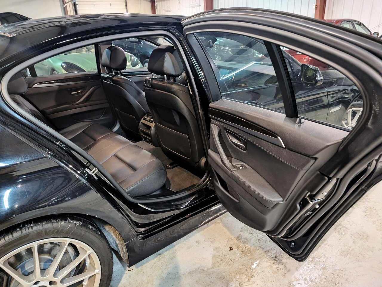 Used 2016 BMW 528i xDrive Sedan image 25