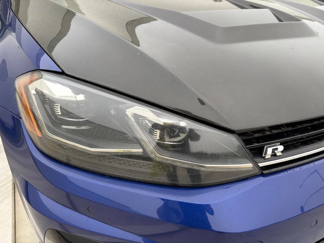 Used 2018 Volkswagen Golf R 4-Door image 20