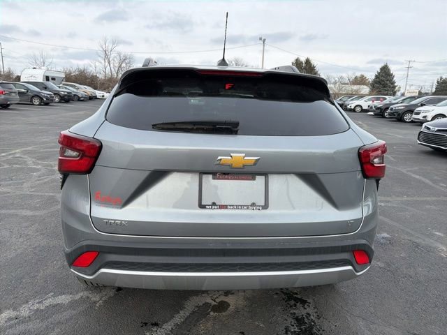 Used 2024 Chevrolet Trax LT image 6